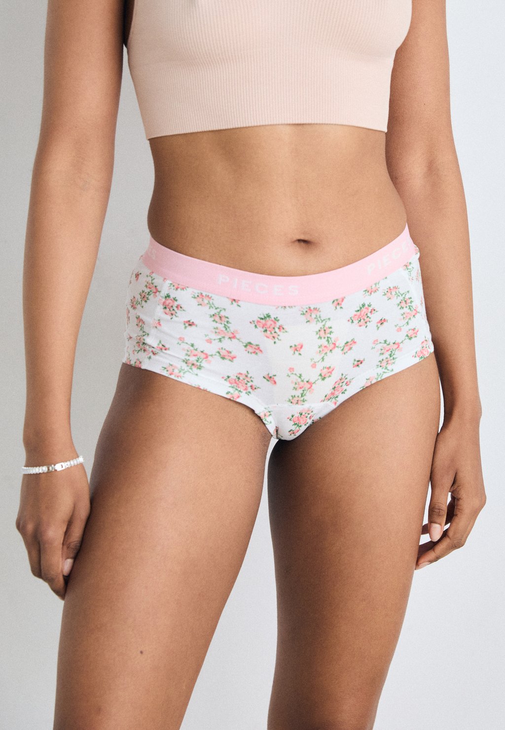 

Брюки-кюлоты PCLOGO LADY 4 PACK Pieces, белый