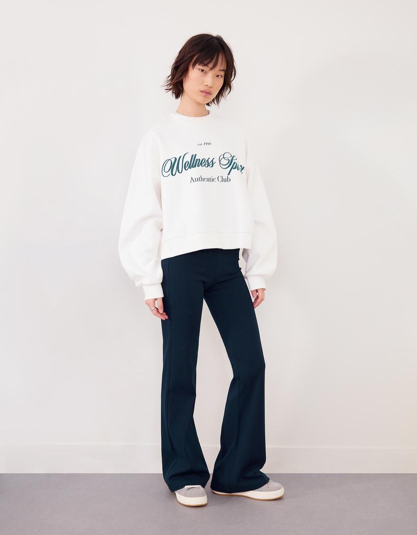 

Расклешенные брюки Bershka, синий