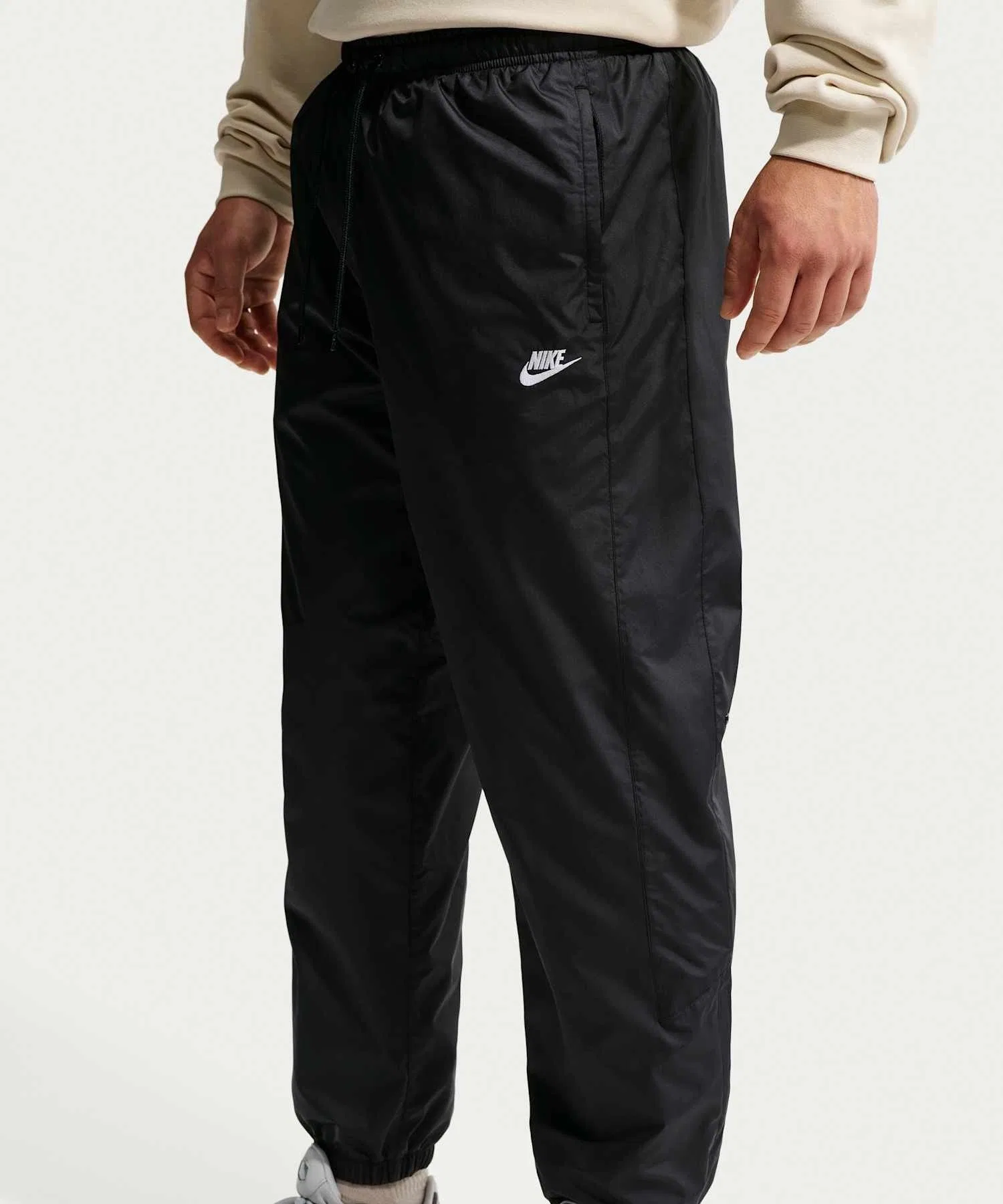 Мужские брюки Nike Windrunner с подкладкой чёрные — фото 2
