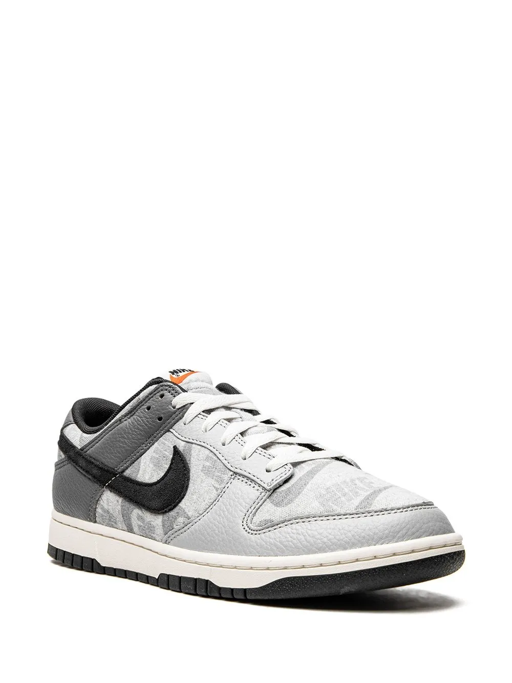 Кроссовки Dunk Low Nike, серый — фото 2