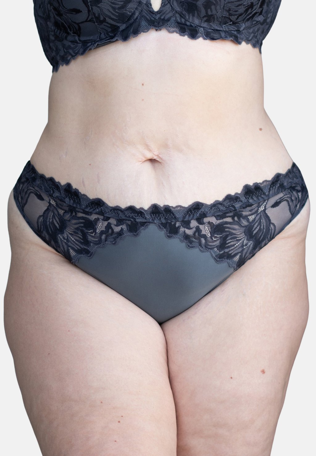 

Стринги SugarShape, антрацит