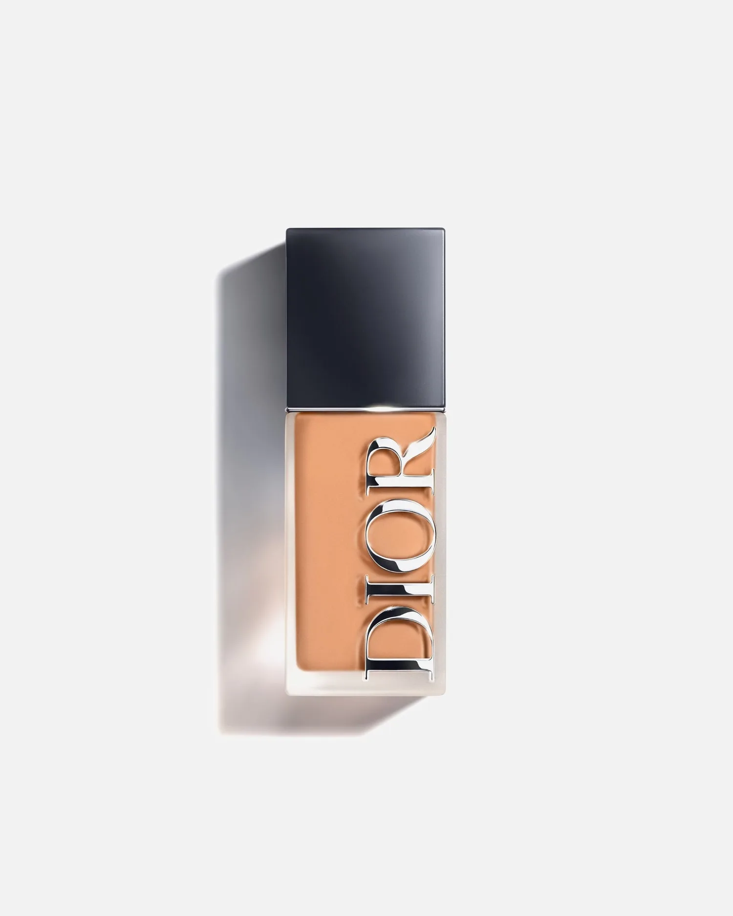 Тональный крем Forever Skin Wear Dior, 4 neutral, 30 мл