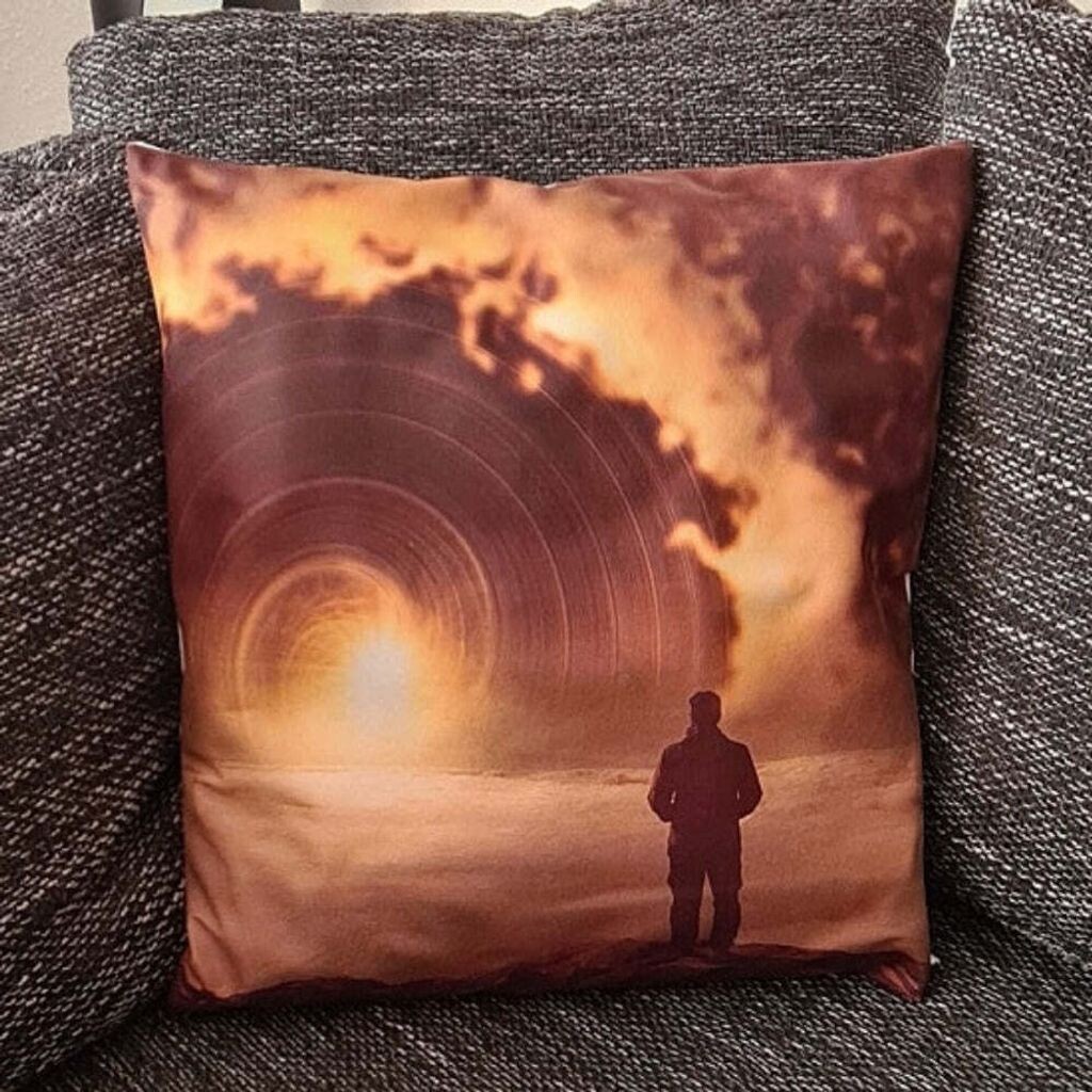 

Наволочка Heaven's Gate/Heaven's Light - 45см x 45см Tinisu