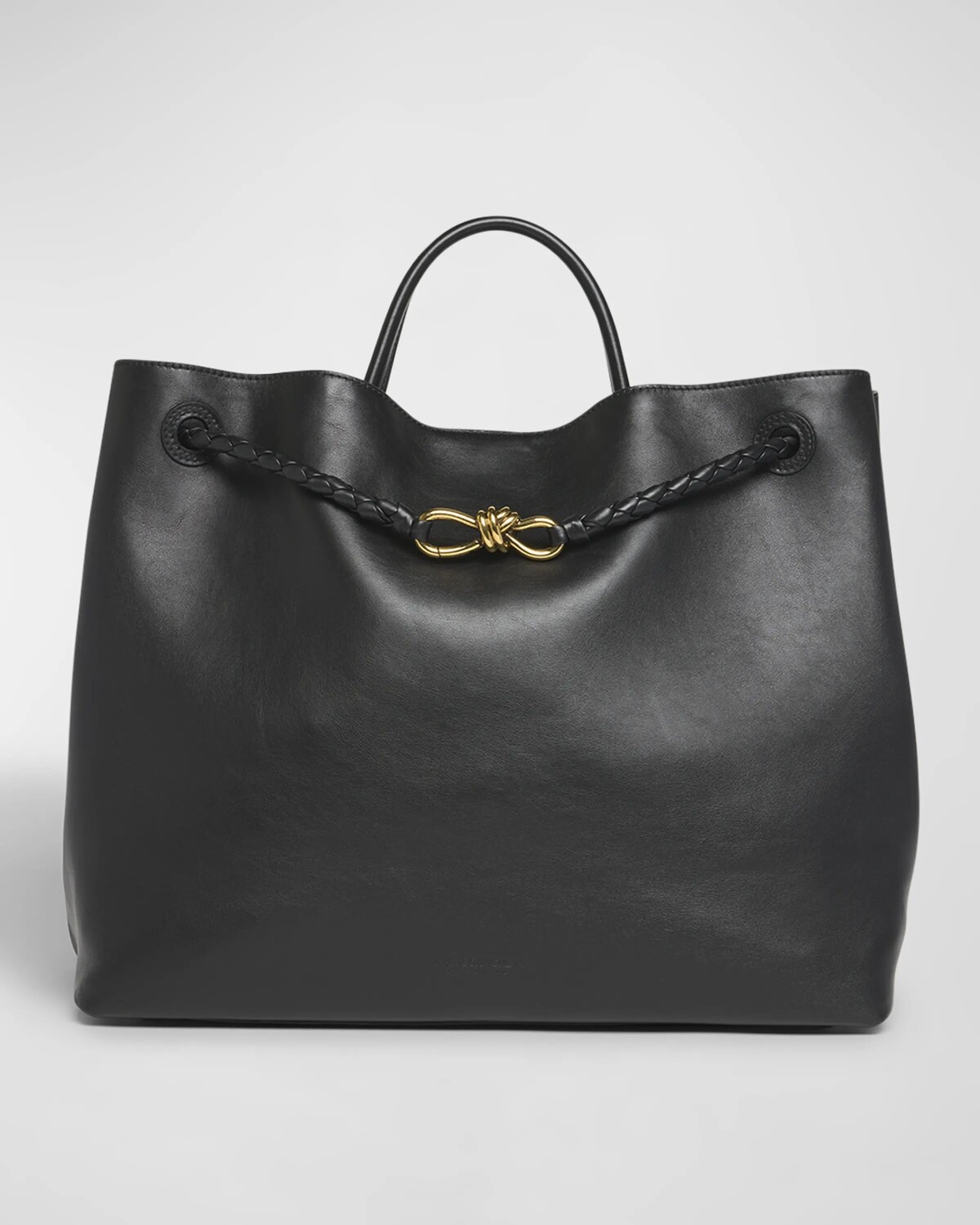 

Большая кожаная большая сумка Andiamo Bottega Veneta, черный