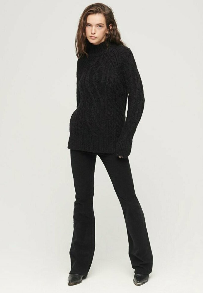 

Свитер ШЕЙНЫЙ КАБЕЛЬ Superdry, черный