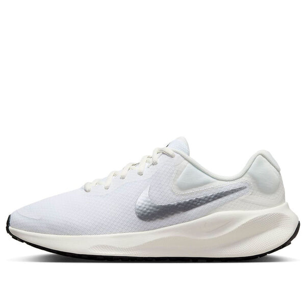 

Революция кроссовок 7 Nike, белый