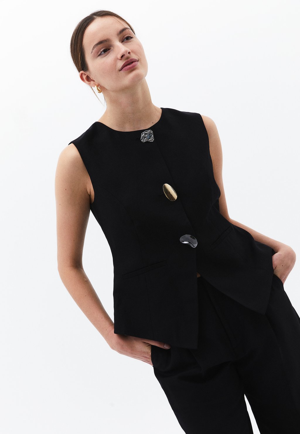

Жилет BLENDED BUTTON DETAILED OXXO, черный