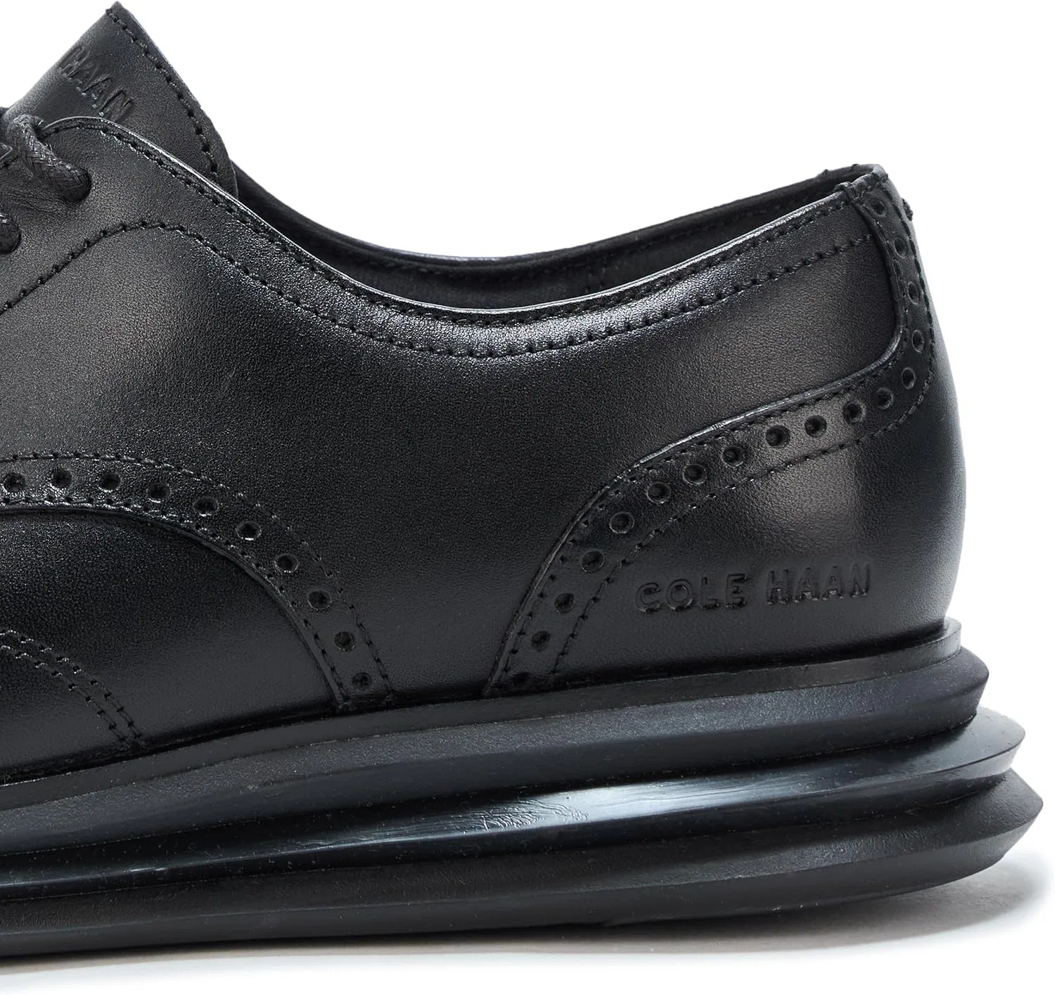 Мужские туфли Cole Haan Original Grand Energy One Wingtip Oxford, черный — фото 4