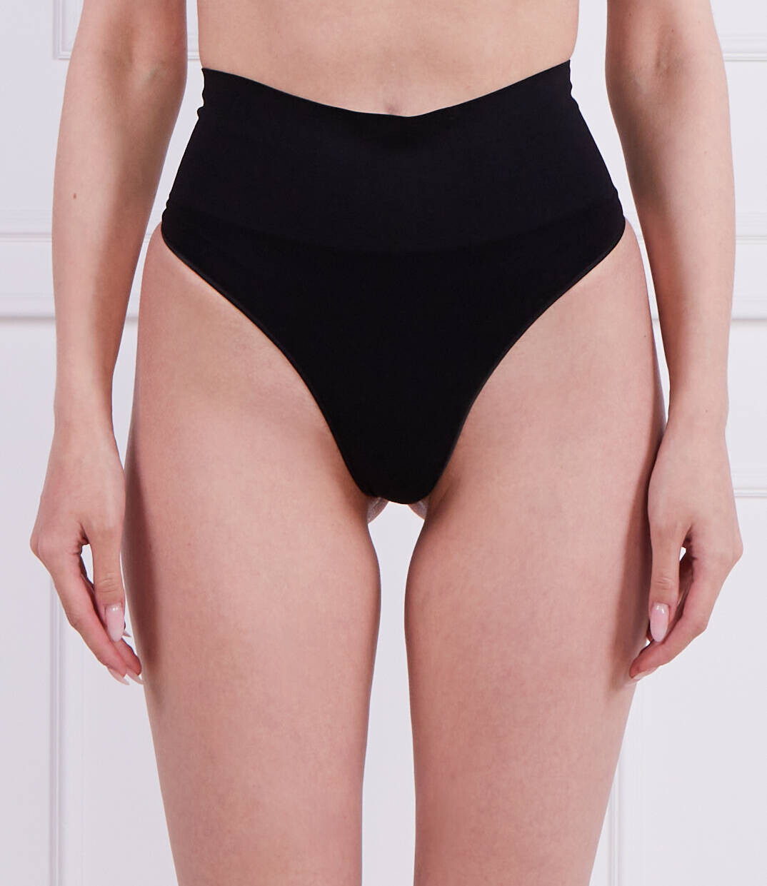 

Стринги Spanx Ecocare, черный