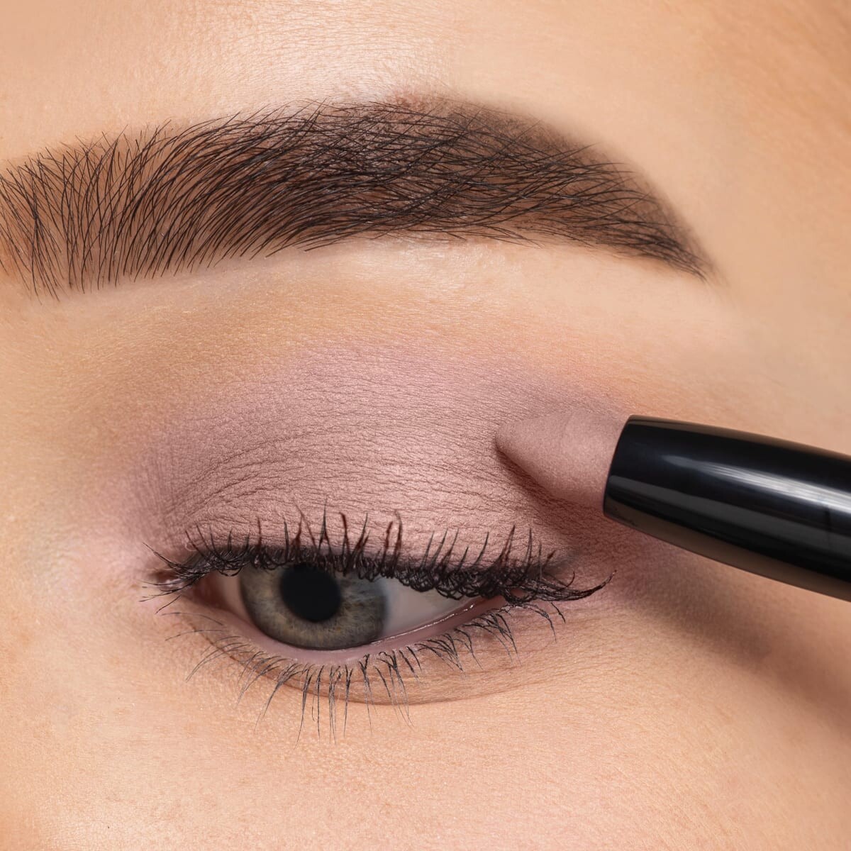 Тени для век High Performance Stylo 40 Benefit Frozen Rose 1,4 г ARTDECO — фото 2
