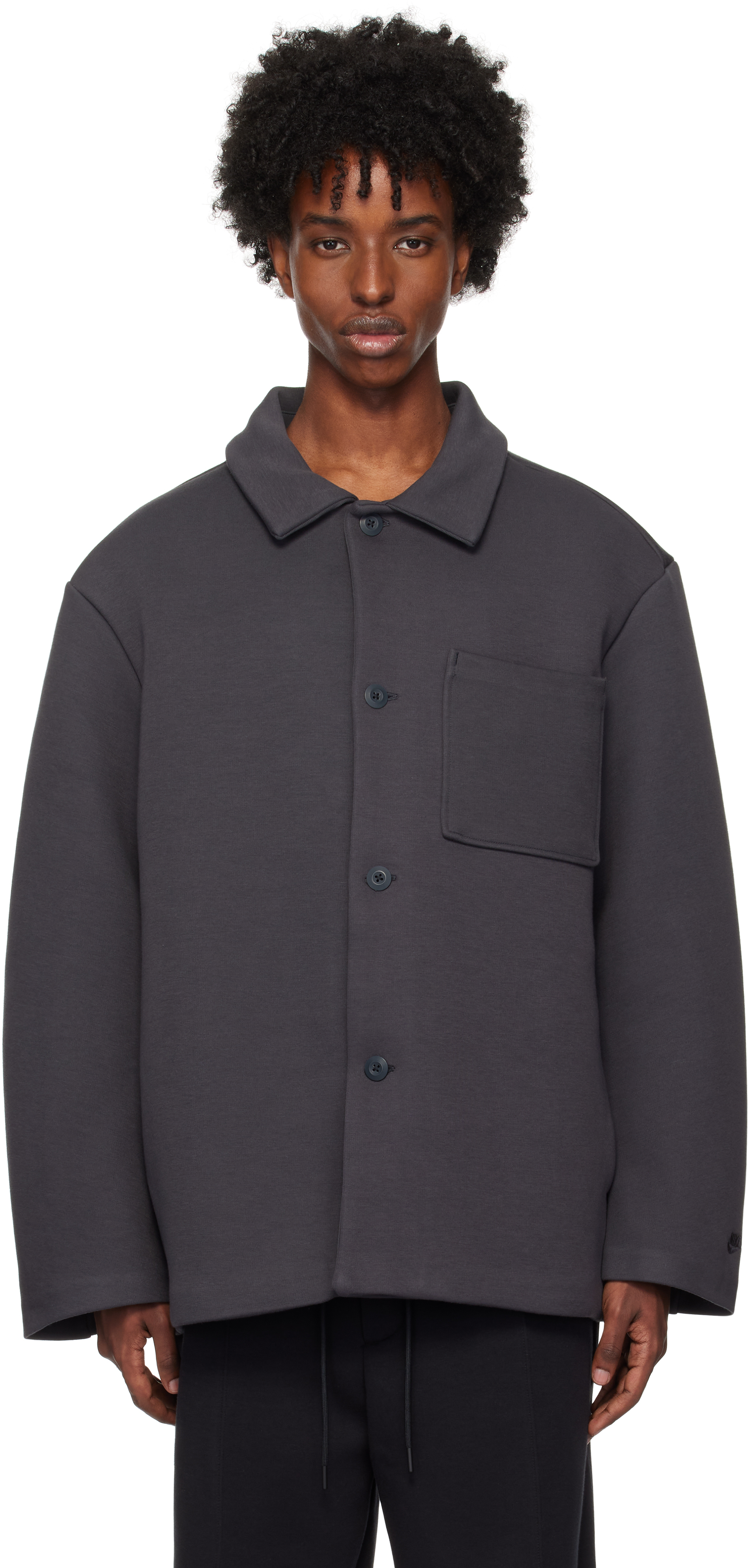 

Черная куртка Tech Shacket Nike
