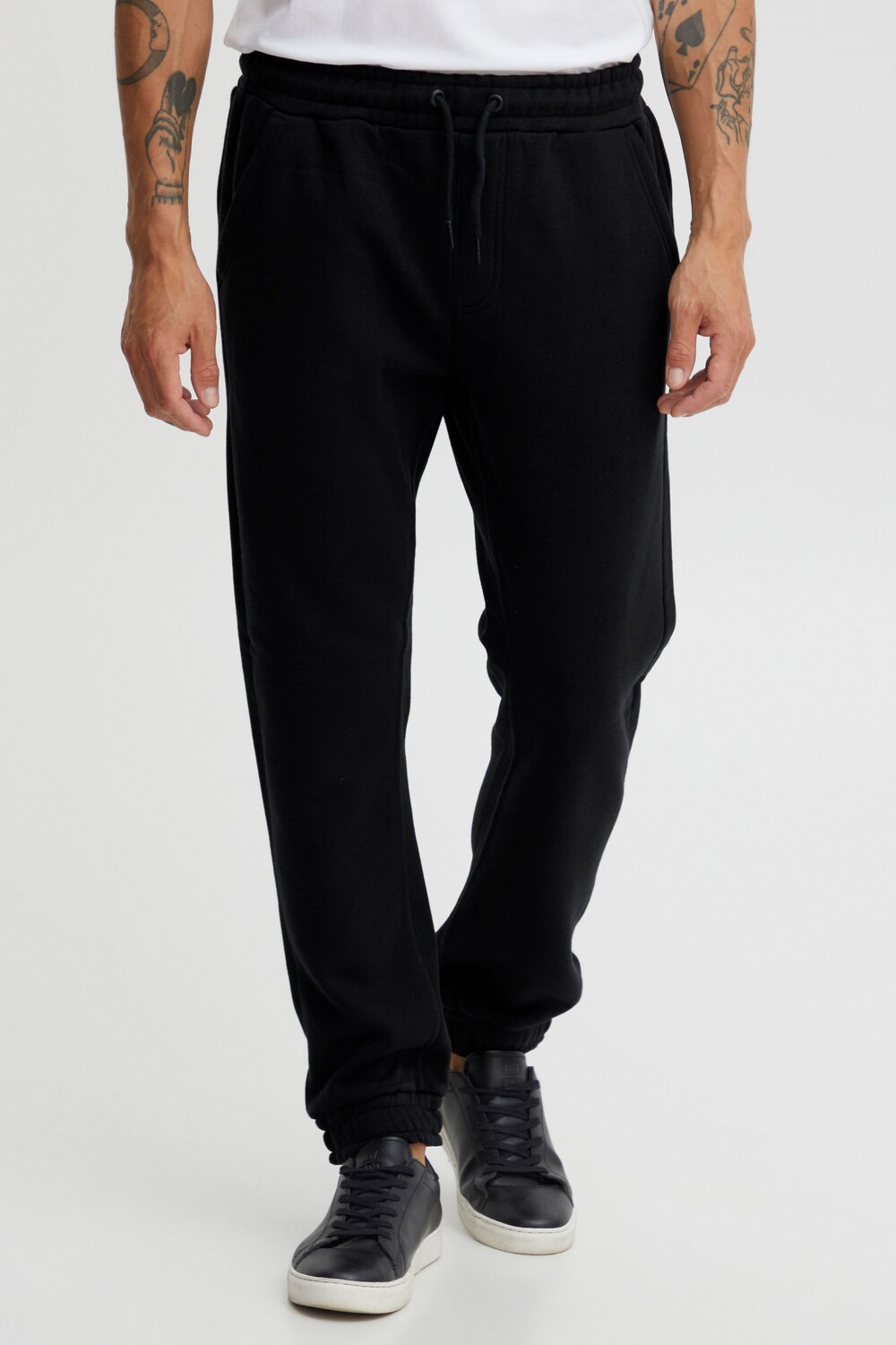 

Тканевые брюки BLEND Jogging BHDownton sweatpants 20714201, черный