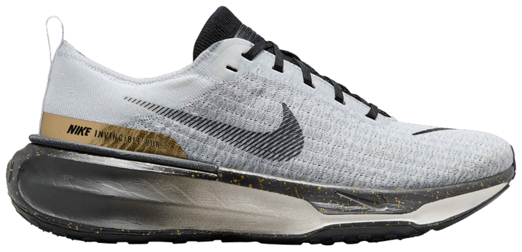 

Кроссовки Nike ZoomX Invincible 3 'Light Smoke Grey Gold', серый