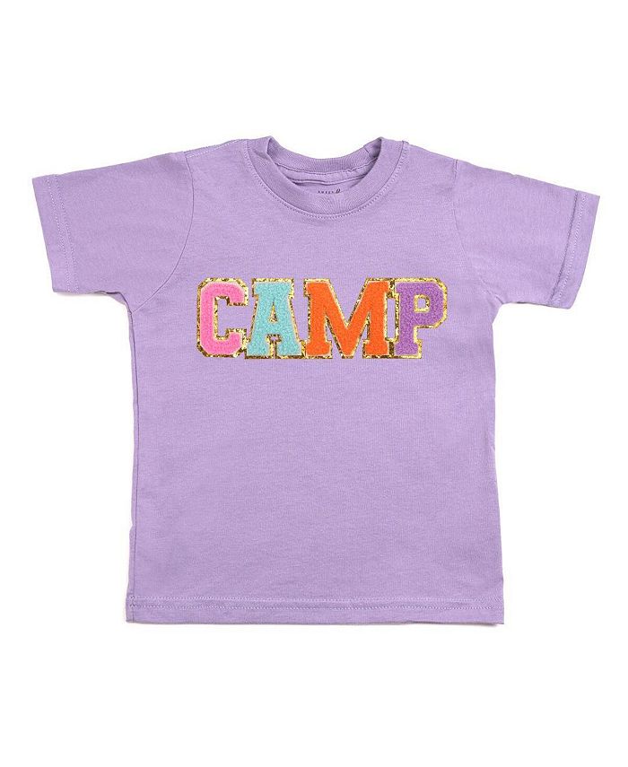 

Футболка с коротким рукавом "Camp Patch" для девочек - малыши, подростки Sweet Wink, фиолетовый