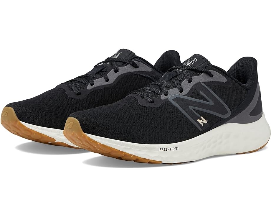 Кроссовки New Balance Fresh Foam Arishi v4, цвет Black/Light Gold Metallic