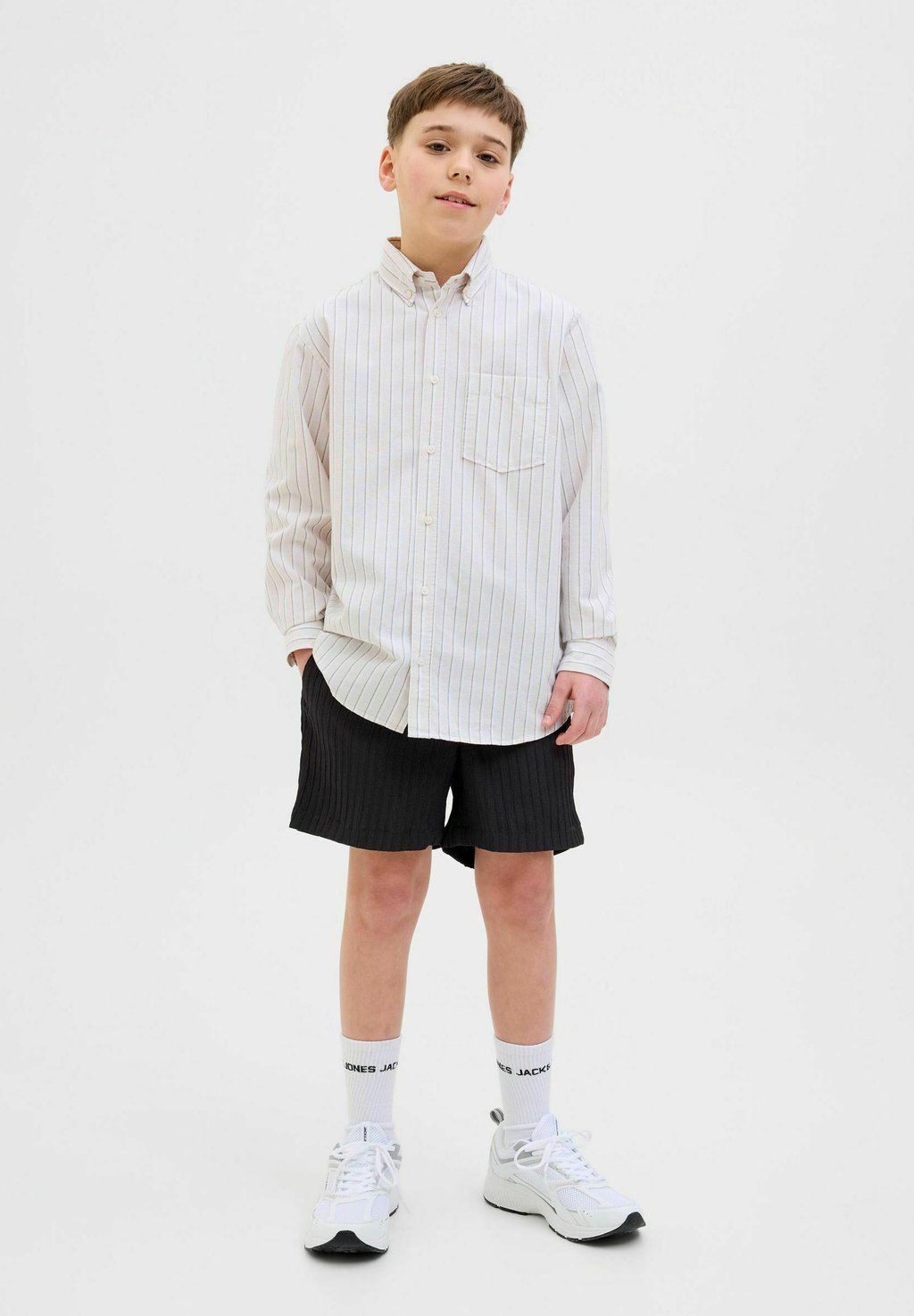 

Шорты REGULAR FIT JUNIOR Jack & Jones Junior, черный