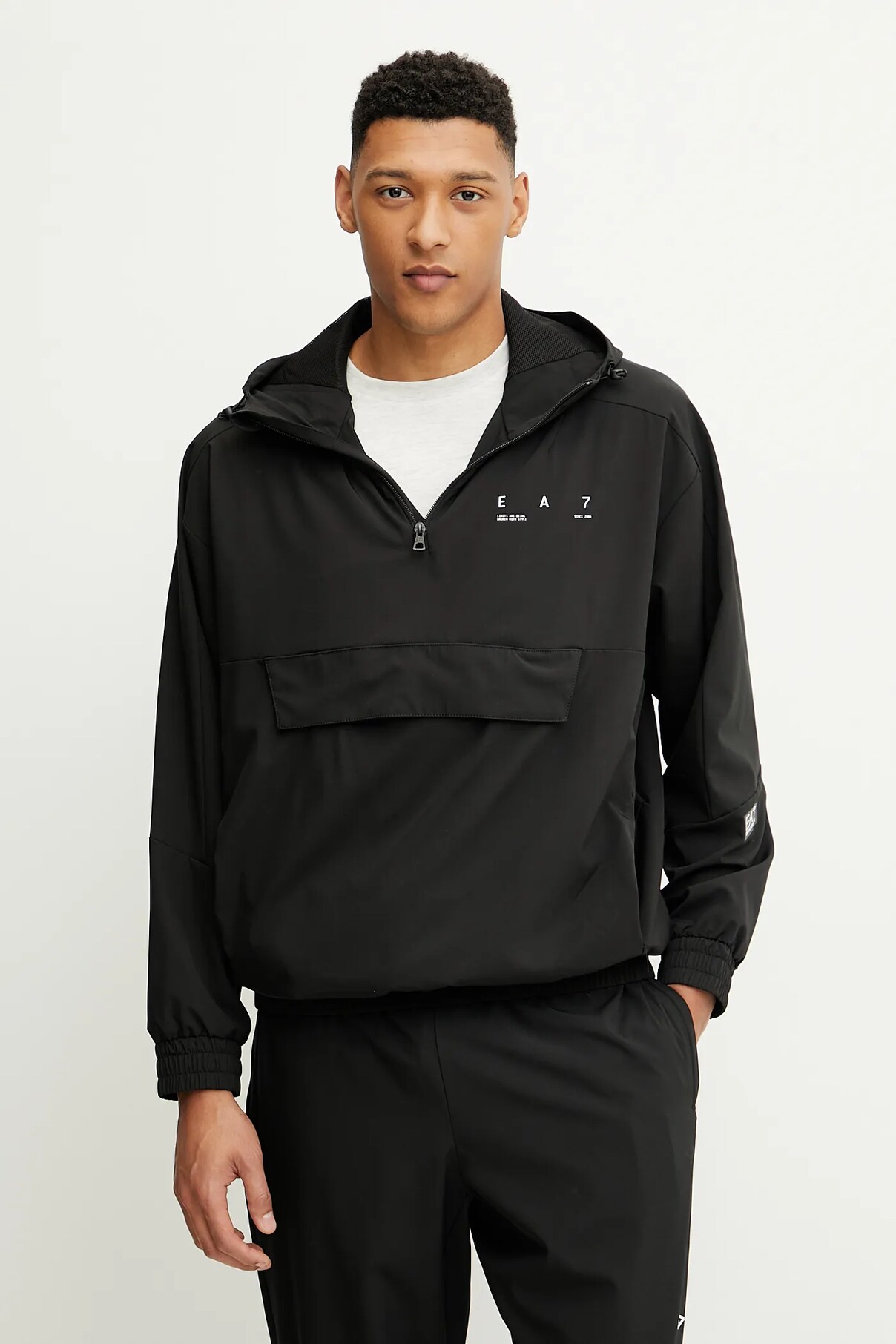 

Куртка Ea7 Emporio Armani, черный