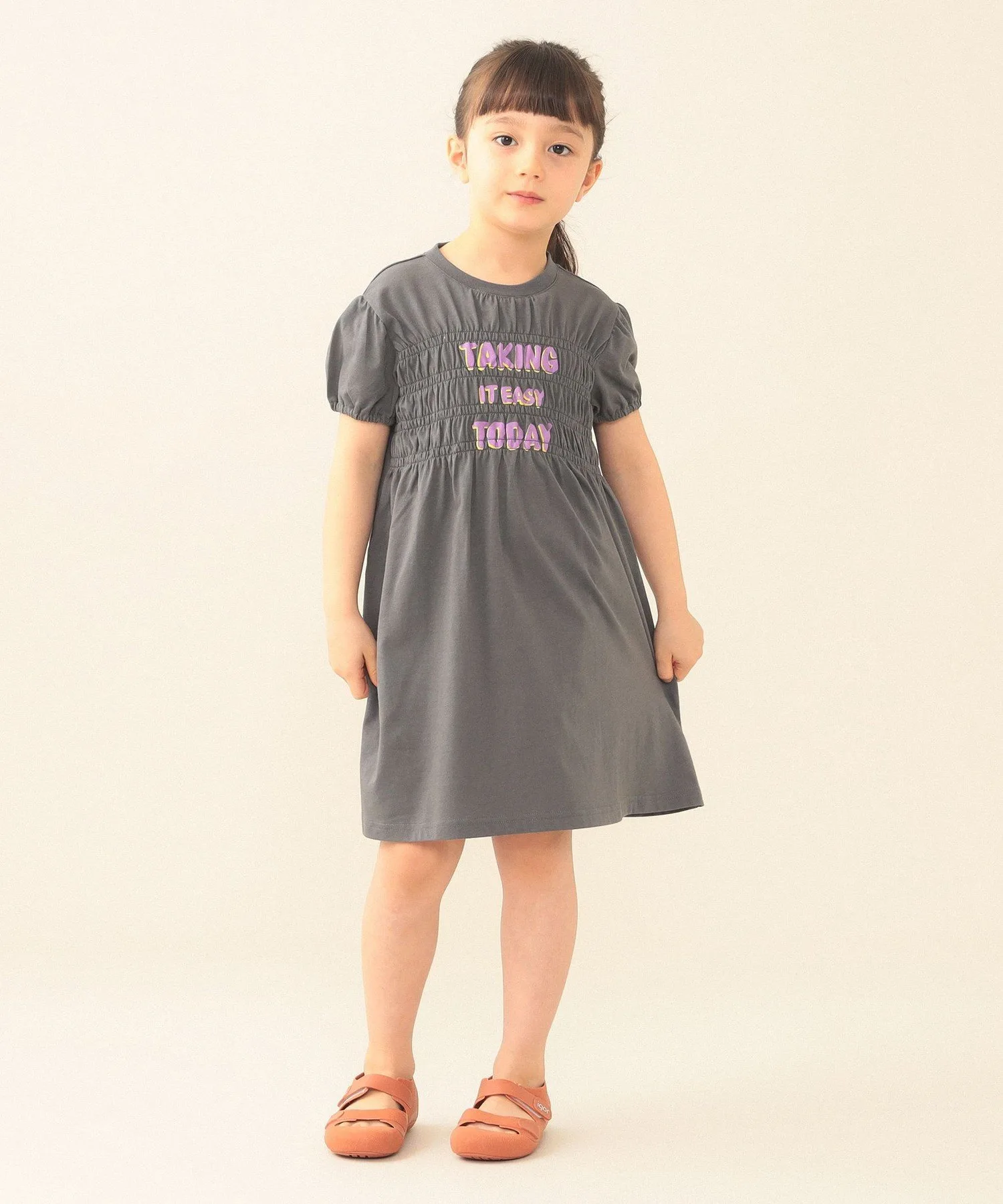Платье со сборками, весна-лето 2026 (90-140 см) Beams Mini, CHARCOAL GREY