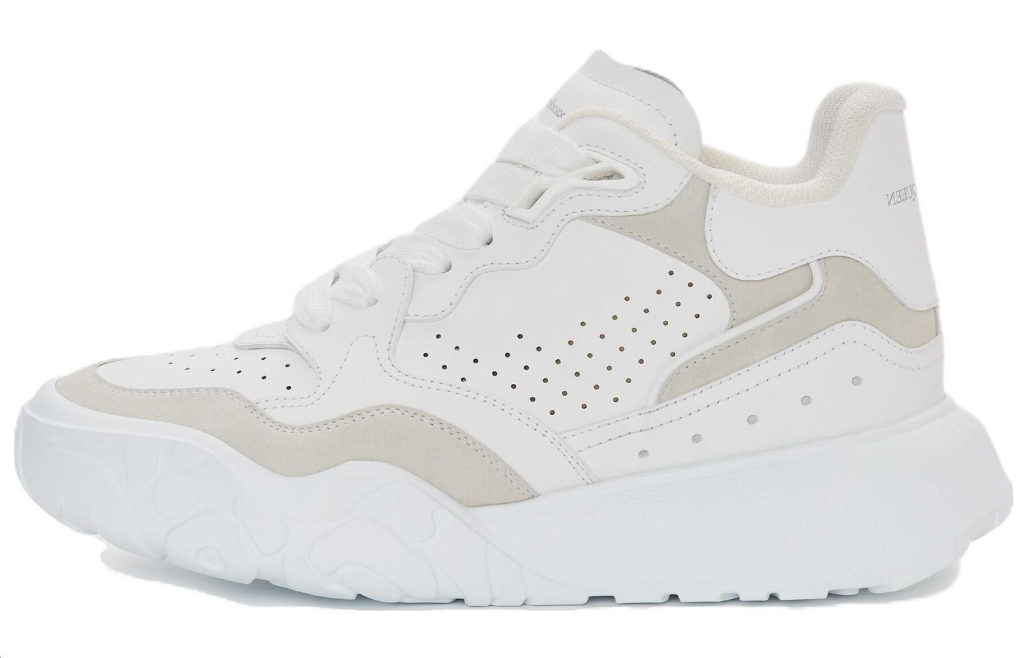 Кроссовки Court Trainer Lifestyle женские с низким верхом белого цвета Alexander Mcqueen
