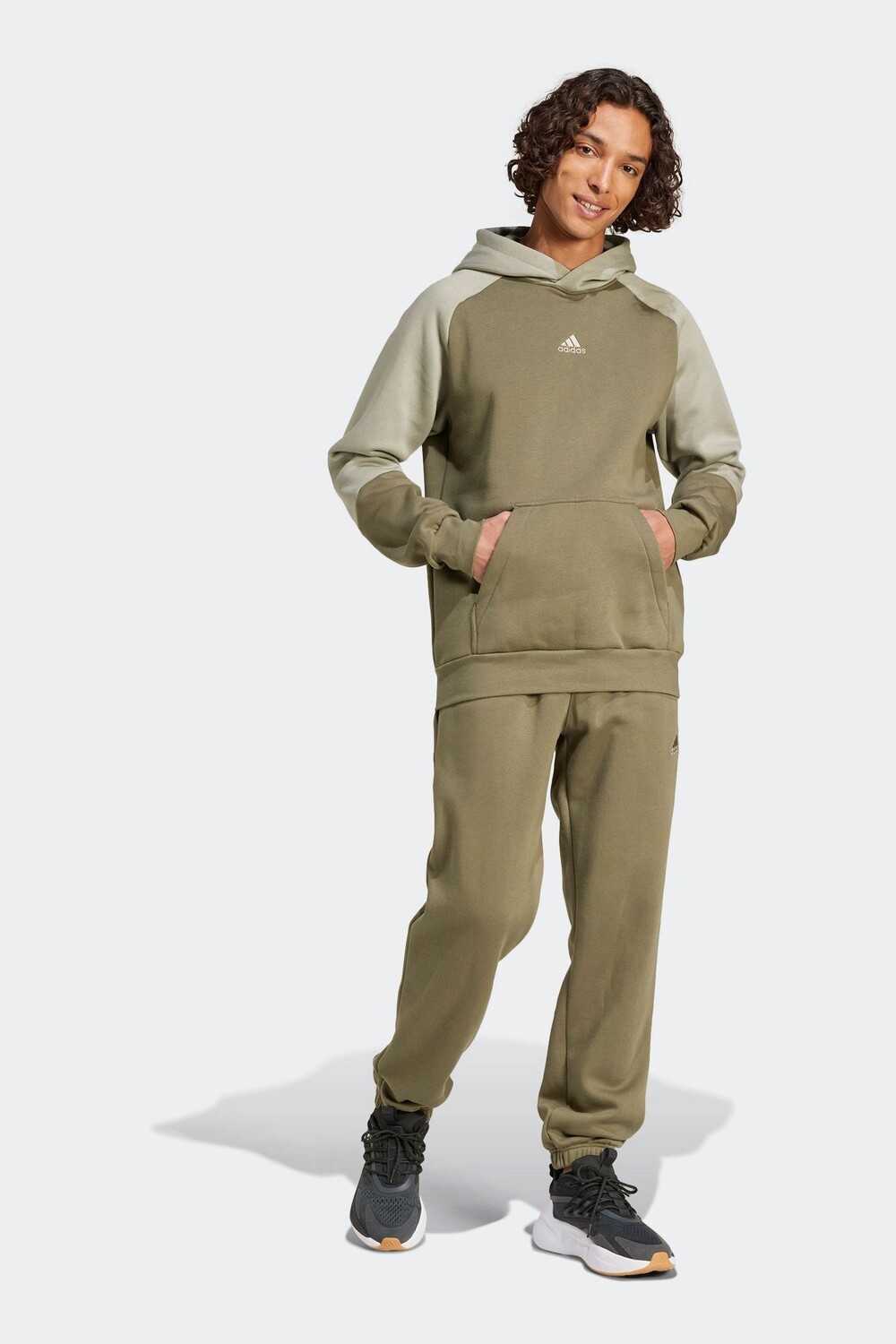 

Спортивный костюм Adidas, зеленый