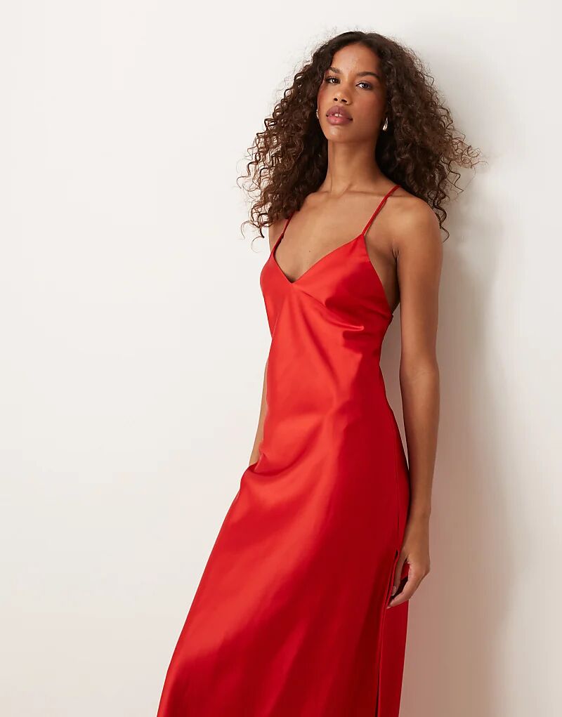 

Атласное платье макси на бретелях Miss Selfridge