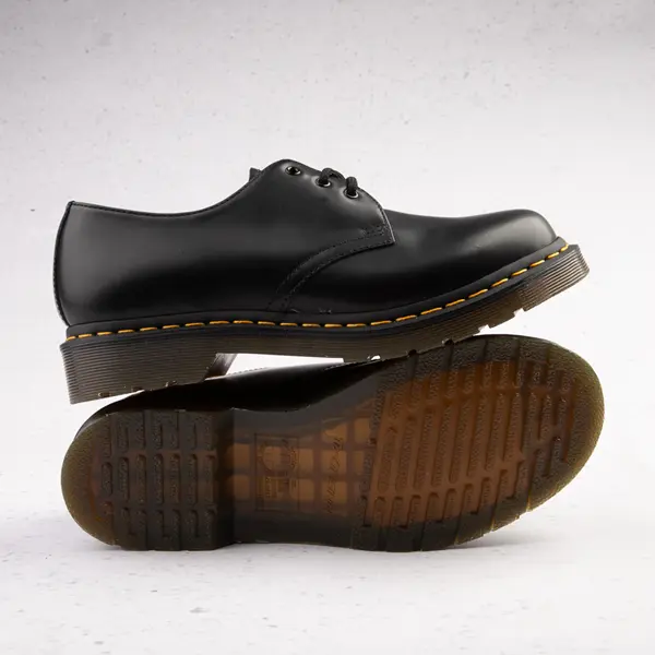 

Dr. Martens Женские повседневные туфли 1461, черный