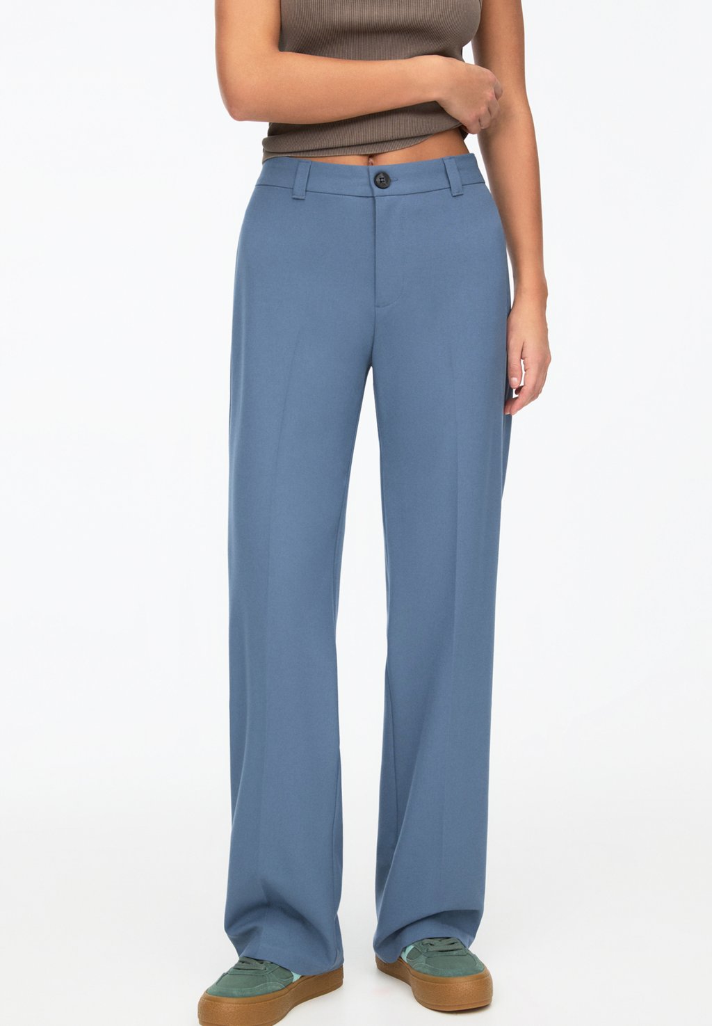 

Брюки FORMAL STRAIGHT LEG PULL&BEAR, светло-голубой
