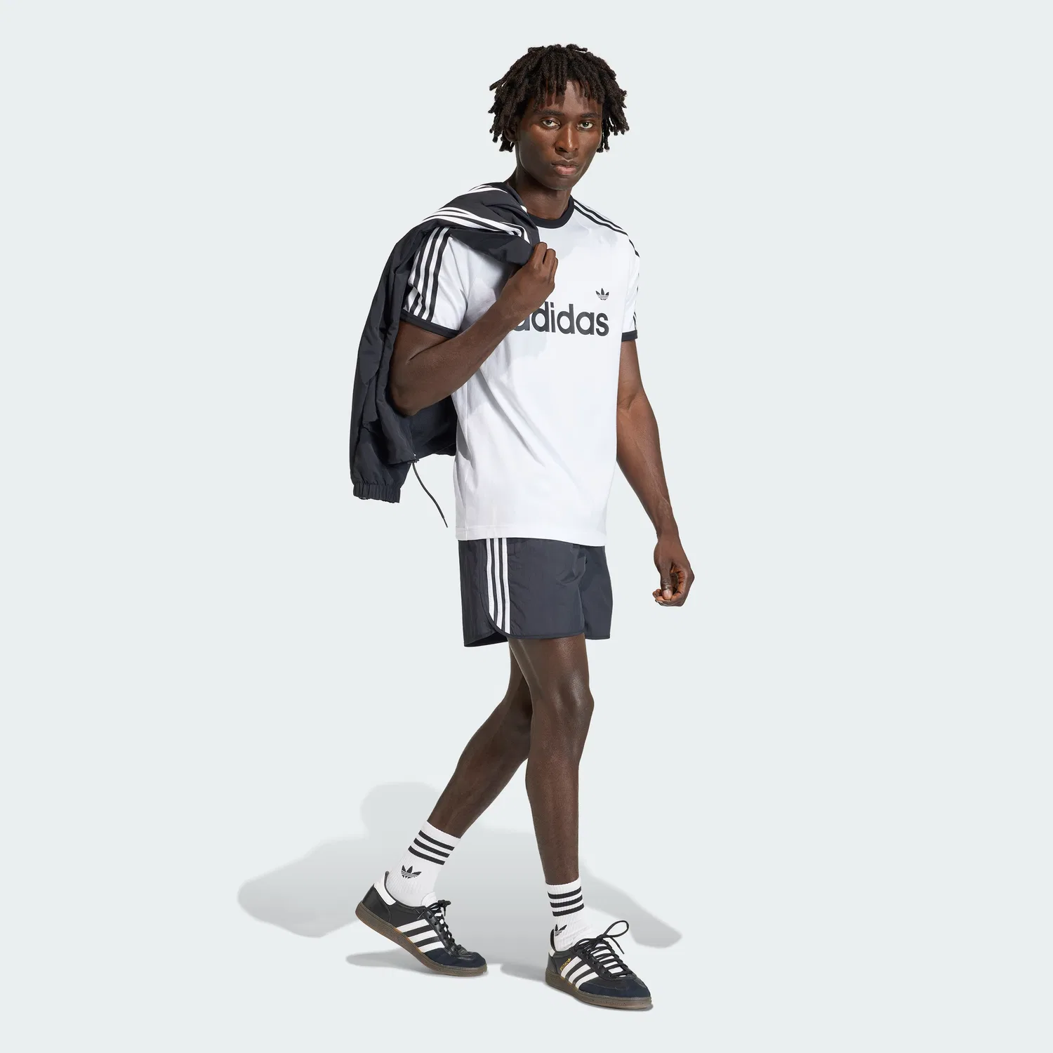Мужская белая футболка с тремя полосками 3-Stripes Slim Ringer от Adidas — фото 3