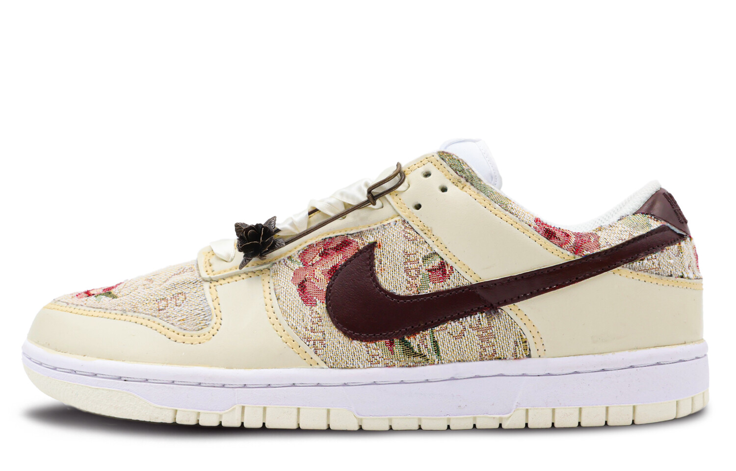 

Кроссовки Nike Dunk Skateboarding Shoes Women's Low-top Beige, бежевый