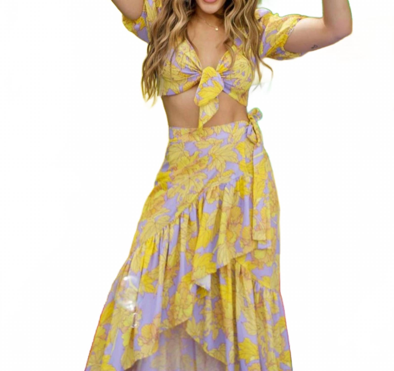 

Короткий топ с коротким рукавом в цветке гибискуса Lia Sahara, Hibiscus