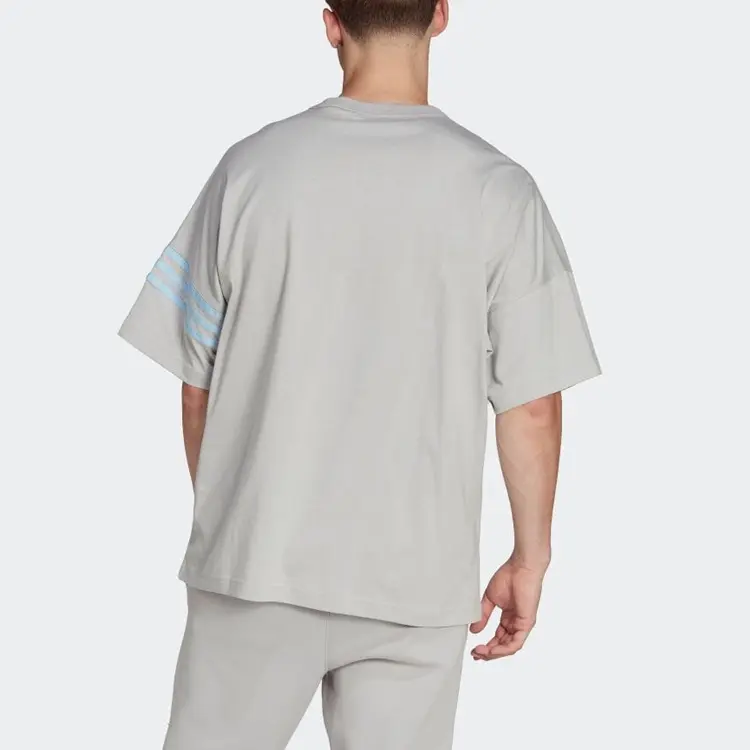 Футболка Neuclassics мужская серая Adidas Originals, серый — фото 3
