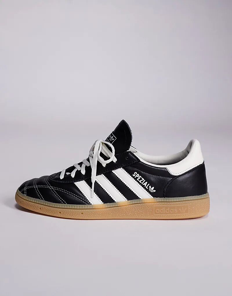 Кроссовки adidas Originals Handball Spezial с черно-белой строчкой и резиновой подошвой — фото 2