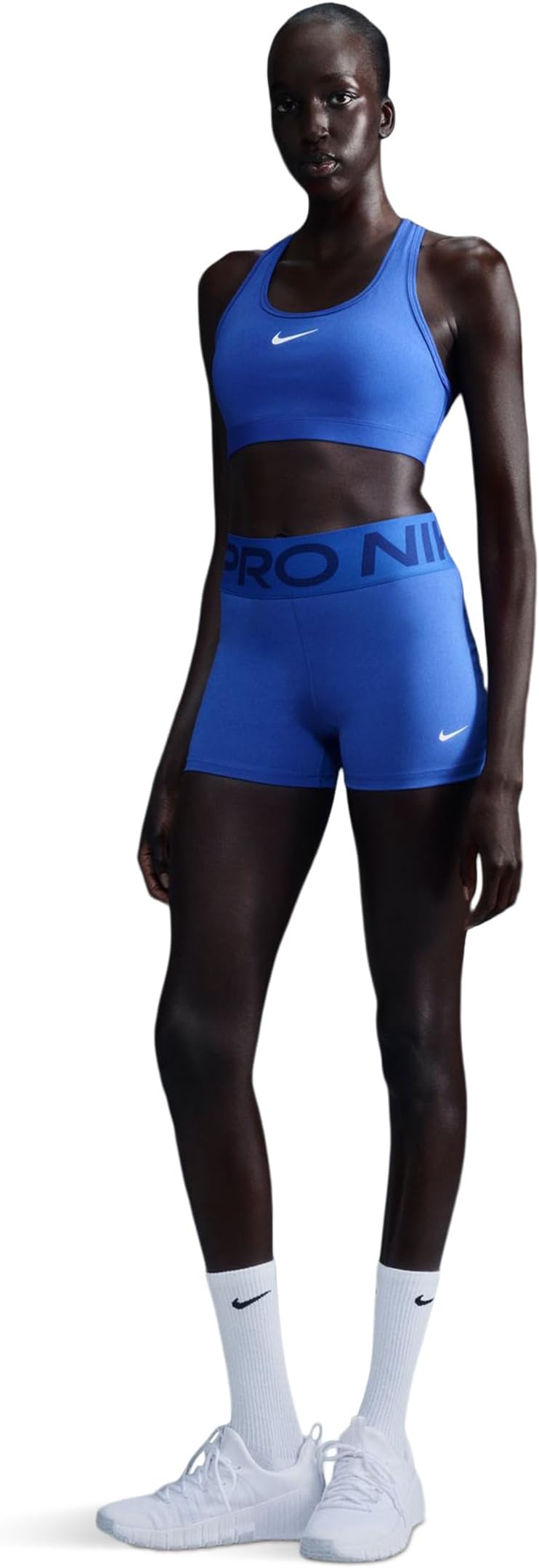 

Бюстгальтер Nike Swoosh Medium Support Bra, цвет Hyper Royal/White