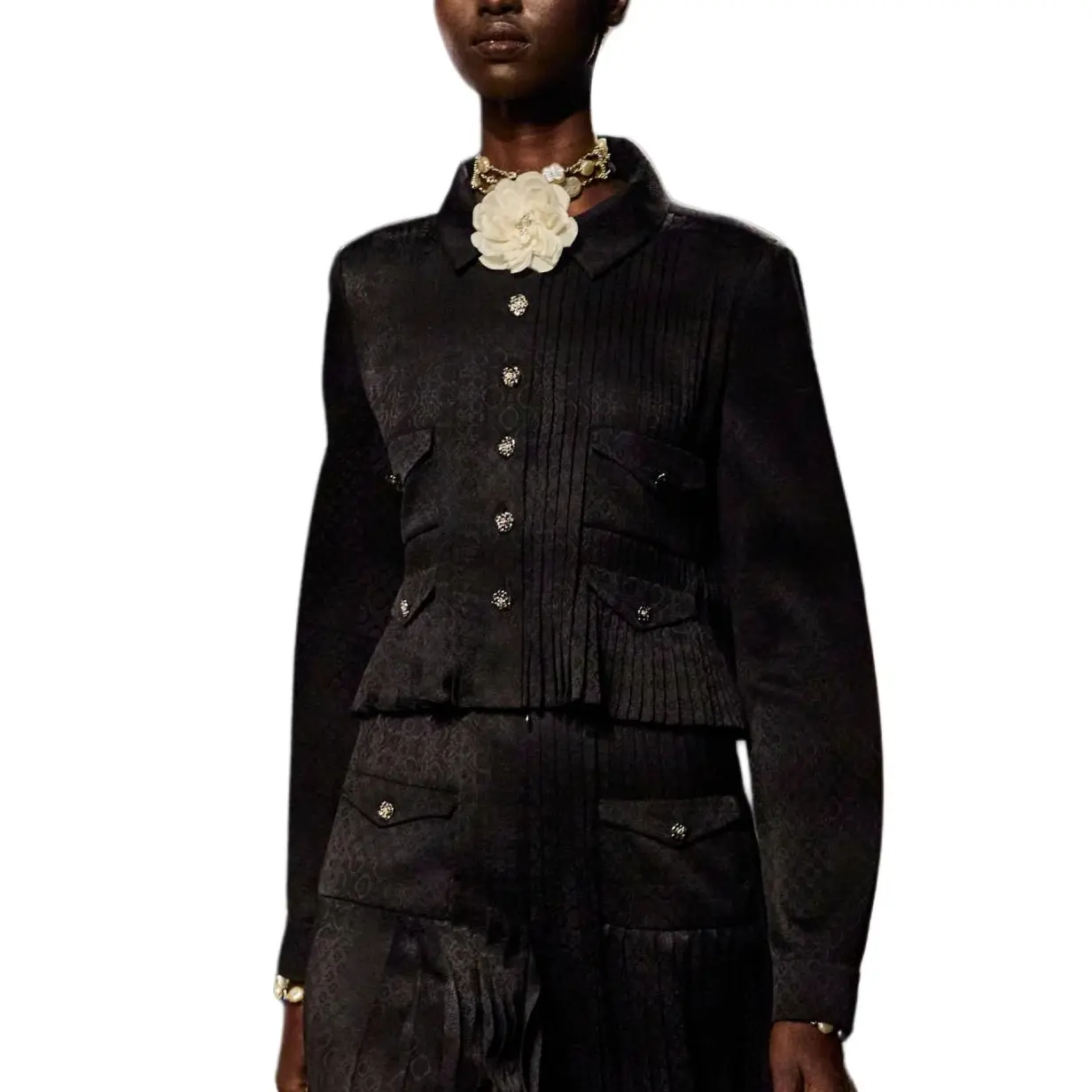 

Куртка женские CHANEL, черный