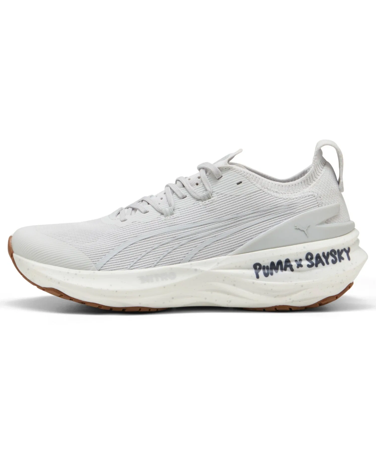 Мужские кроссовки PUMA x SAYSKY FOREVERRUN NITRO 2 для бега серые