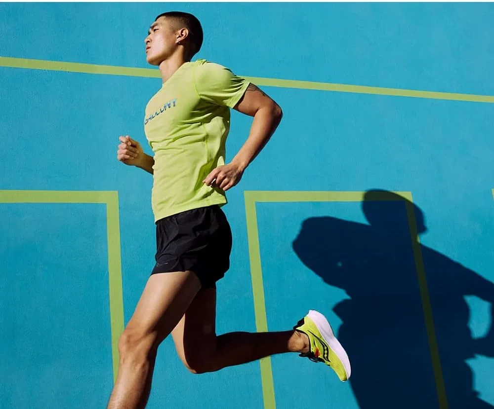 Мужские беговые кроссовки Saucony Ride 15, Yellow — фото 3