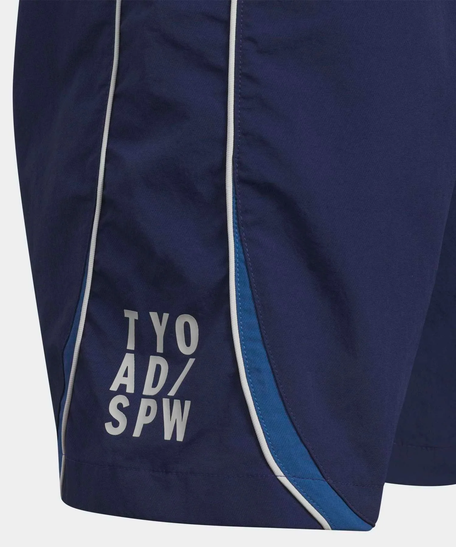 Детские шорты adidas Brand Love Loose Fit Light Woven — фото 4