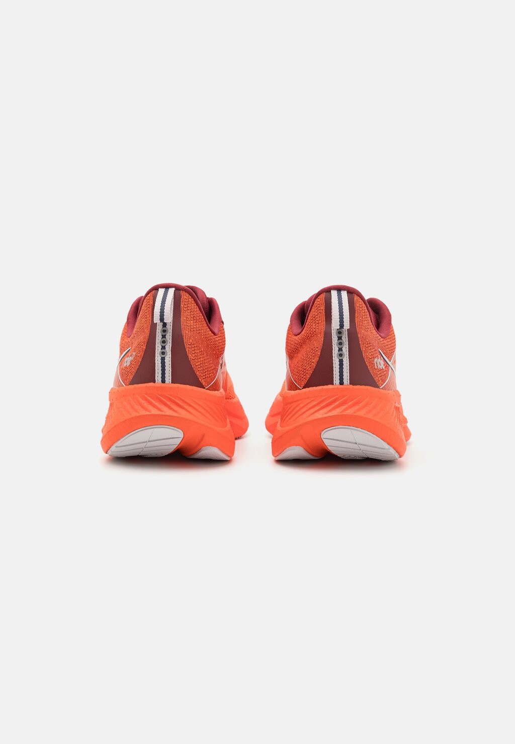 

Кроссовки RIDE 17 Saucony, красный