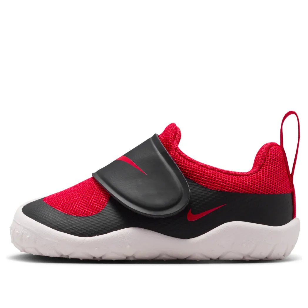 Кроссовки (TD) Nike Swoosh 1 Essential 'Black University Red'