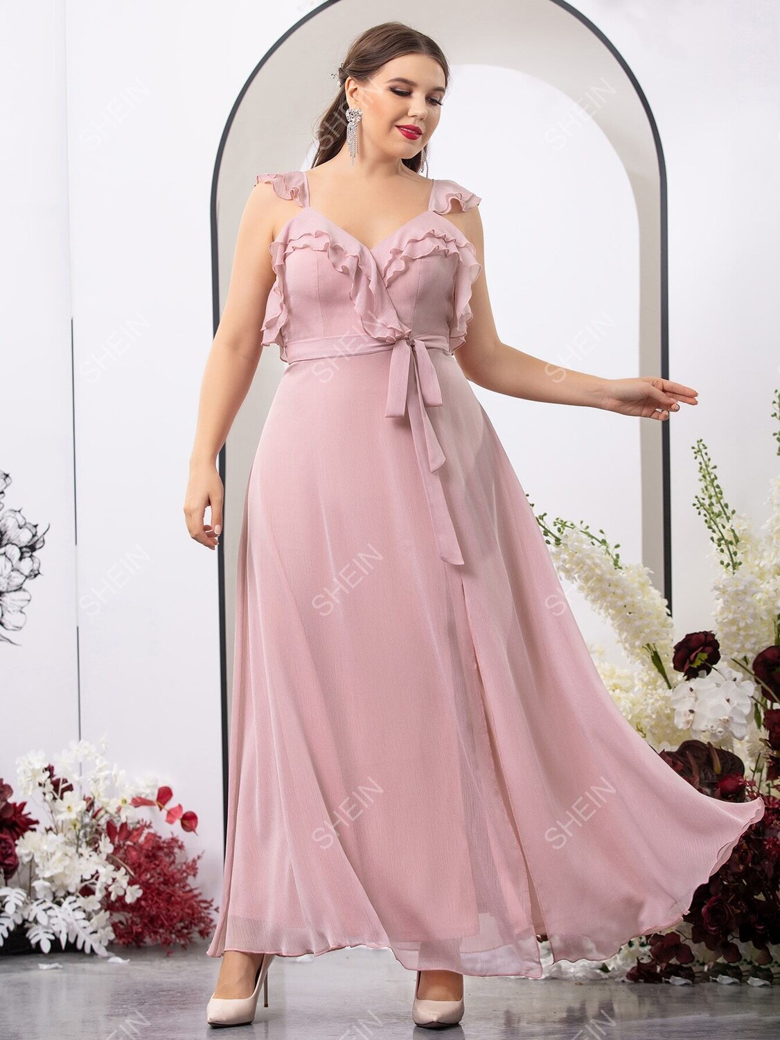 

Платье невесты Belle Plus, рюши, пояс, шифон Shein, розовый