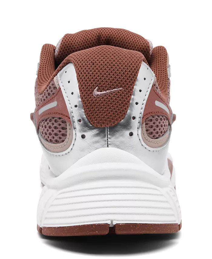 Женские повседневные кроссовки V5 RNR от Finish Line Nike, мультиколор — фото 4