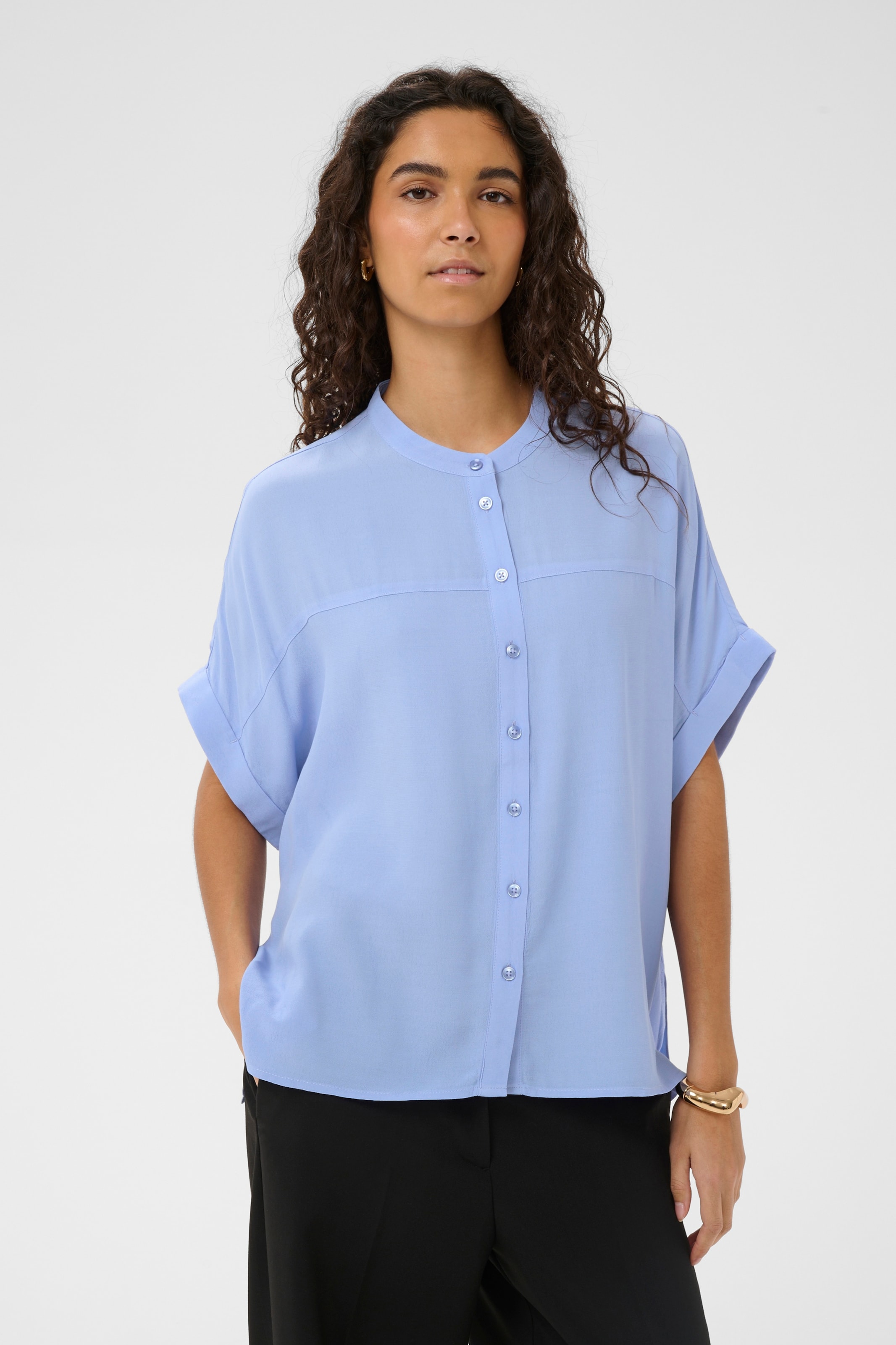 

SOAKED IN LUXURY Блузка 'SLHelia' в синем цвете