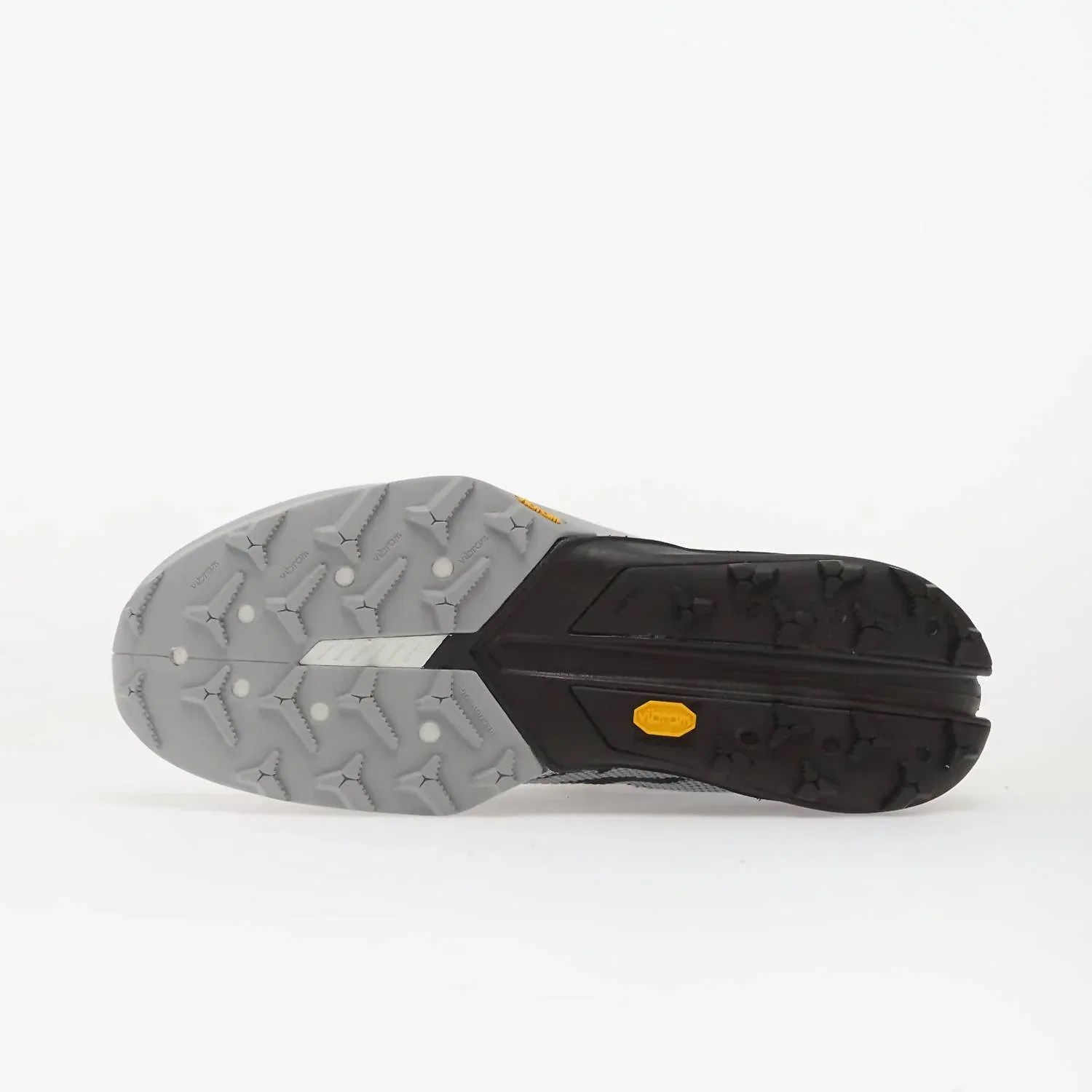 Nike Мужские кроссовки Terra Kiger 10, черно-бело-серые — фото 4
