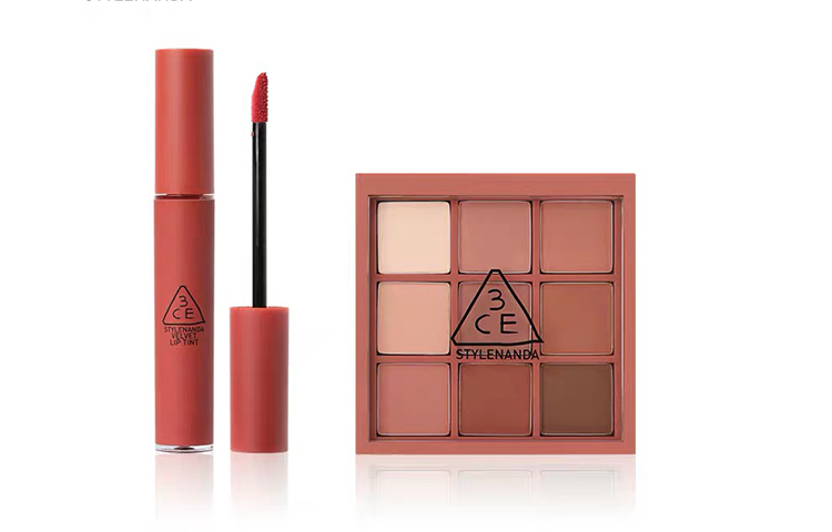 

Набор теней для век и жидкой помады из девяти секций легко растушевывается велюровый матовый комплект из двух предметов 3CE