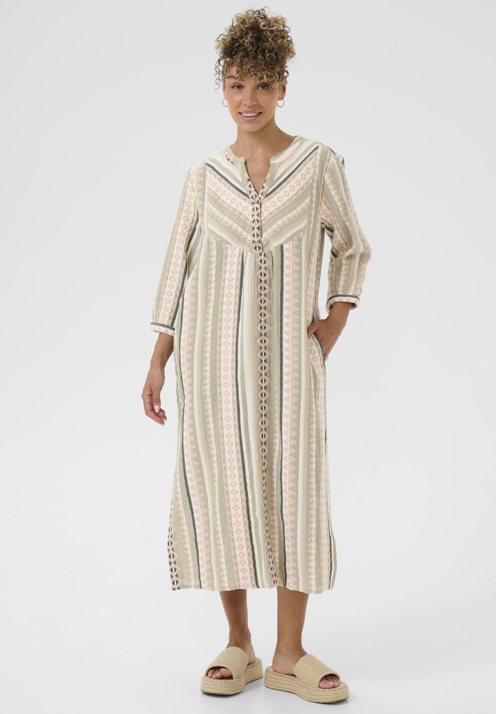

Платье-рубашка SOLA CAFTAN Cream, мультиколор