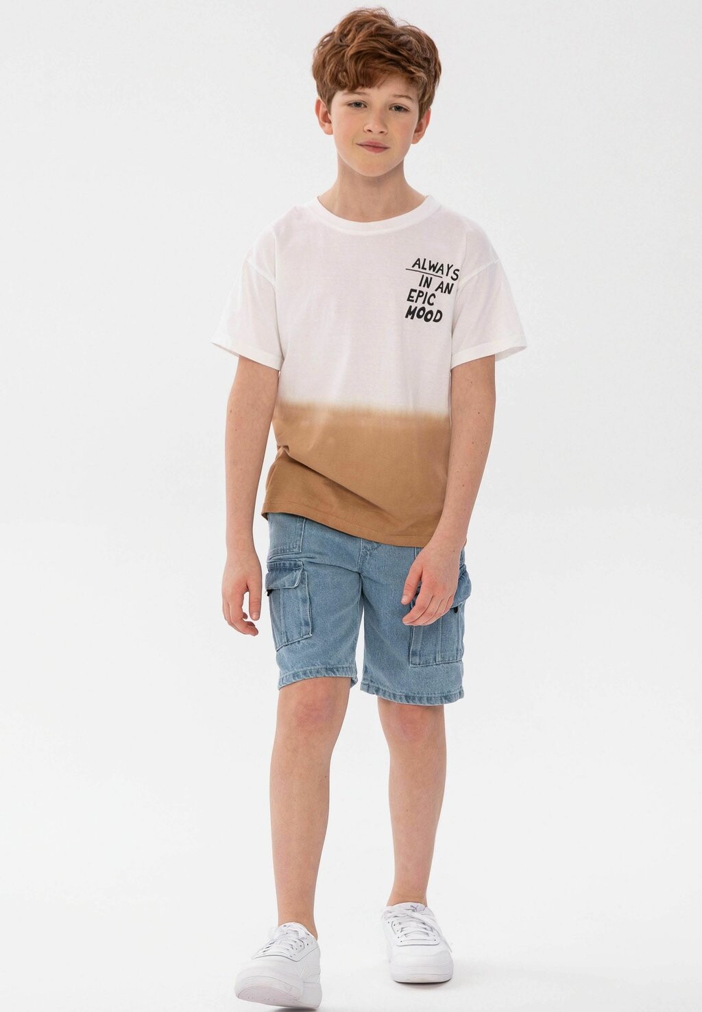 

Футболка с принтом EMBROIDERY SHORT SLEEVE MINOTI, цвет white stone