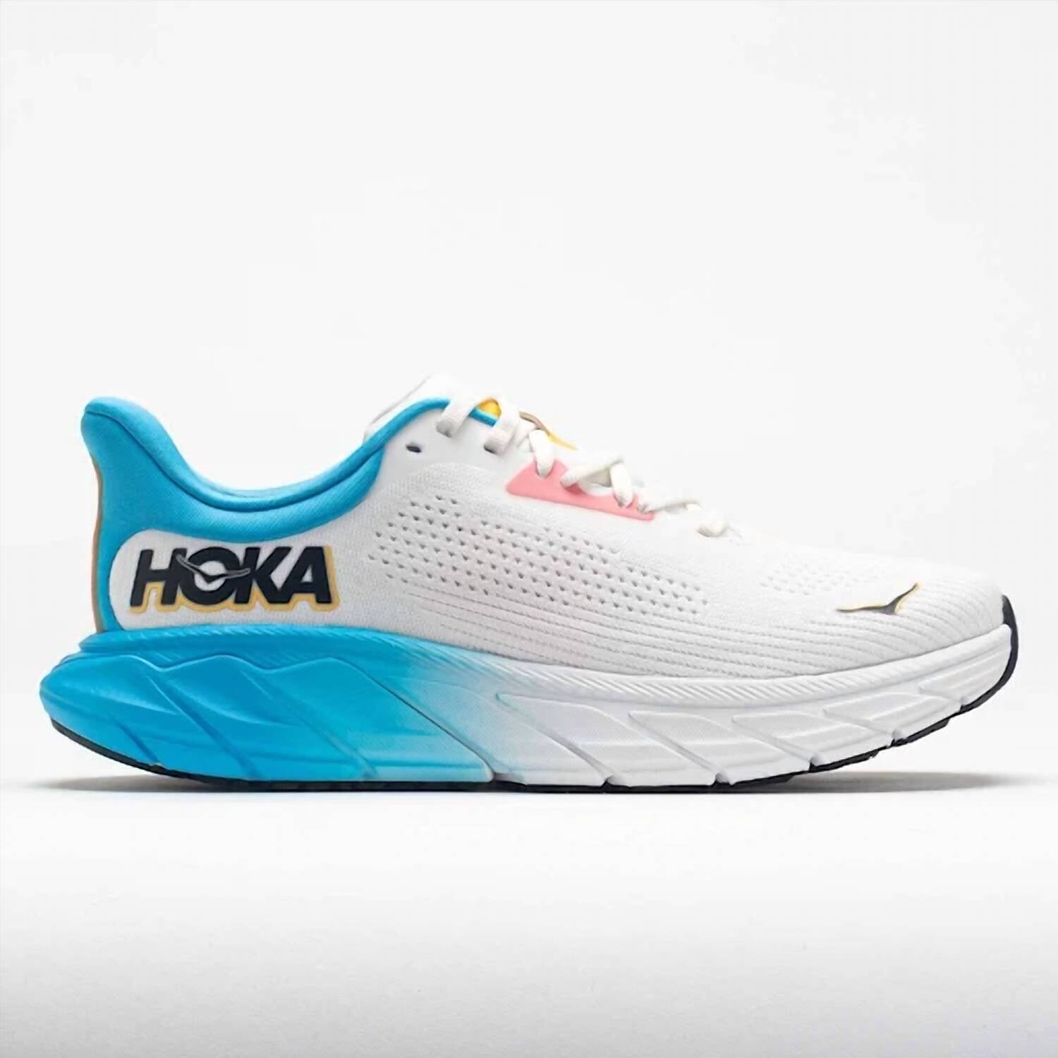 

Женские беговые кроссовки Hoka Arahi 7 (черный цвет)