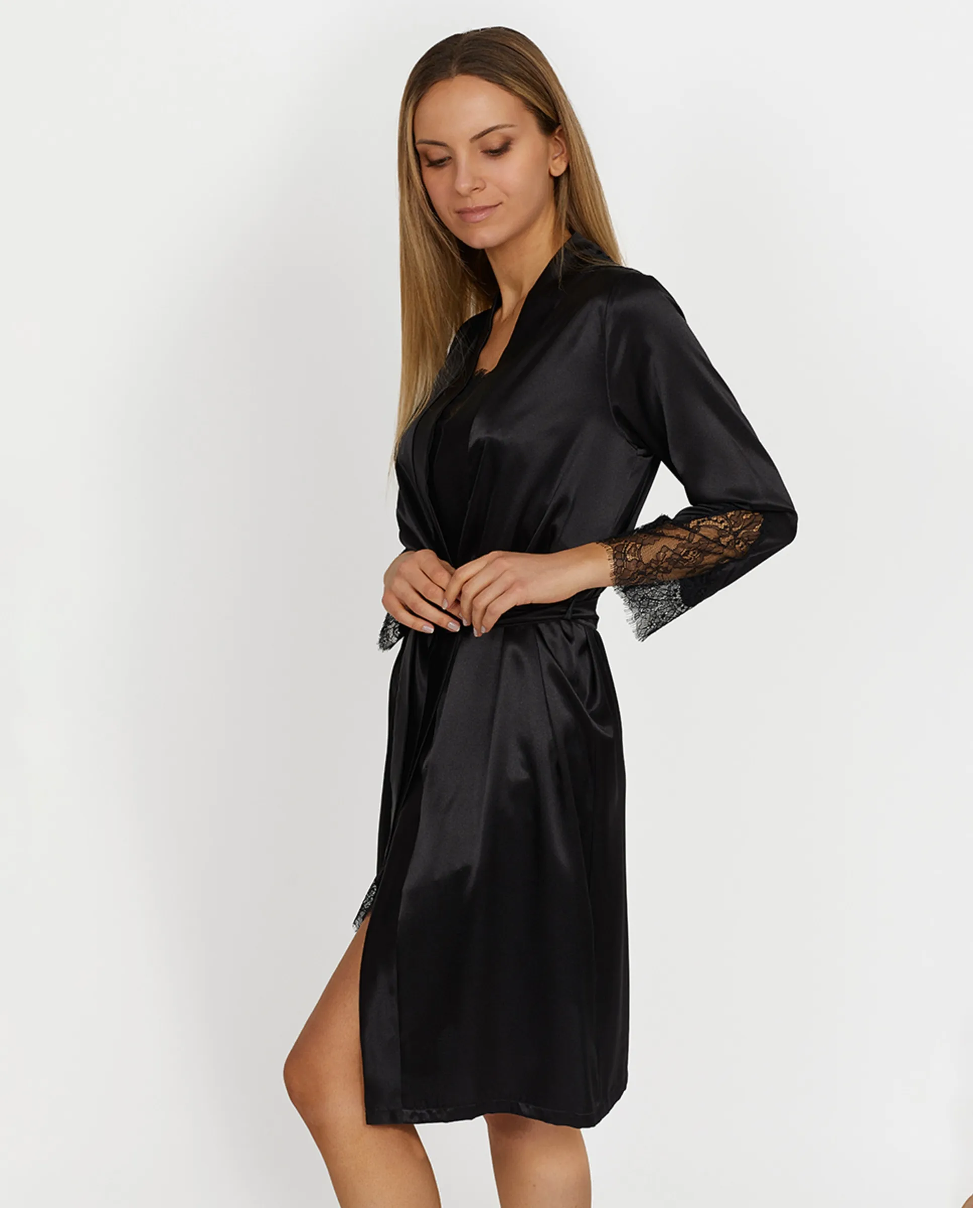 

Женский простой халат с длинными рукавами Nansú, черный