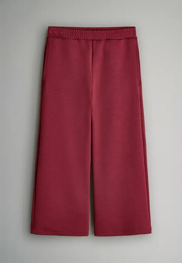 Костюм Regular fit quarter zip and wide leg joggers set The Set, бордово-красный — фото 3