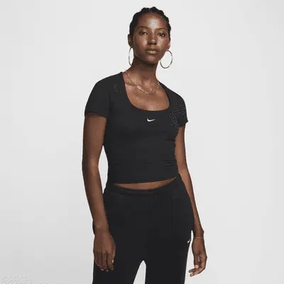 

Футболка Nike Sportswear Chill Knit, цвет Black/Sail